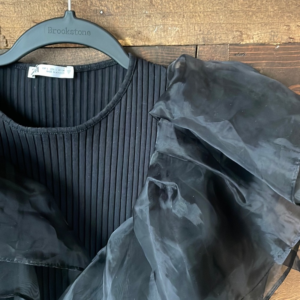 Zara top - Picture 2 of 5